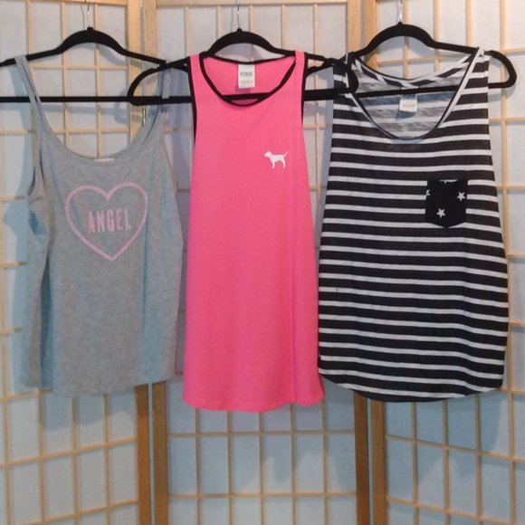 Victoria's Secret Tops - Bundle 3 Sm Victoria's Secret Tanks